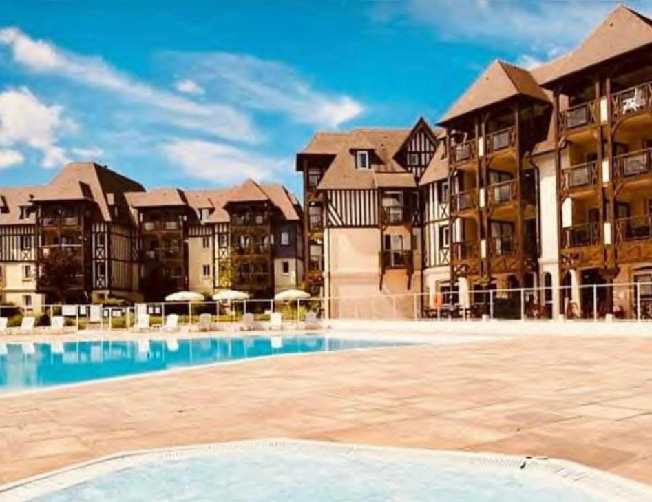 Le Cosy Residence Du Golf Deauville Ngoại thất bức ảnh